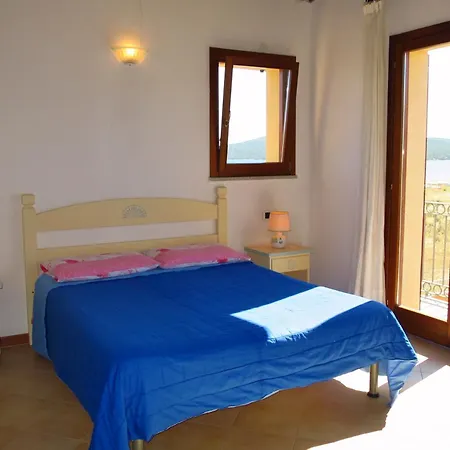 Lägenhet No 32 I Mirti Di Porto Pozzo