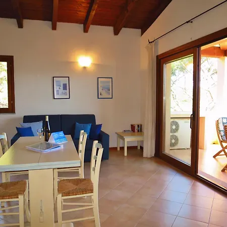 Lägenhet No 32 I Mirti Di Porto Pozzo